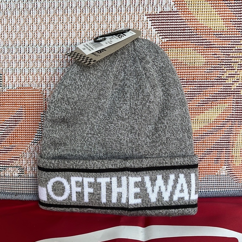 Vans Men’s - Women’s VNOA7UDFGRH
STACKTON STRIPE
OS Beanie - Picture 16 of 16